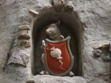 Het wapenschild van de <a href="/lemma/Zeven_Geitjes" class="mw-redirect" title="Zeven Geitjes">Zeven Geitjes</a>: In keel, een knolraap in haar natuurlijke kleur. De schildhouder is een naar rechts kijkende geit.