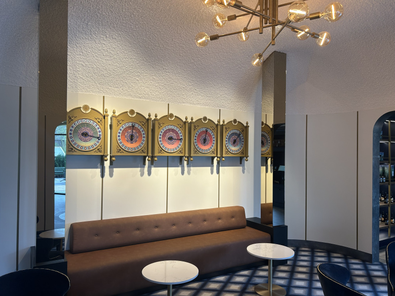 Bestand:Ewh-lobby-zitje.jpeg