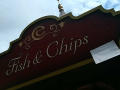 Bord “Fish &amp; Chips” op de <a href="/lemma/Foodlaan" title="Foodlaan">Foodlaan</a> 2017, briefje erop dat er “ALLEEN CONTANT!” betaald kon worden.