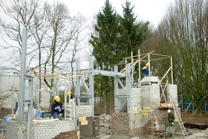 Bestand:Stadspoort-bouw-09121404.jpg