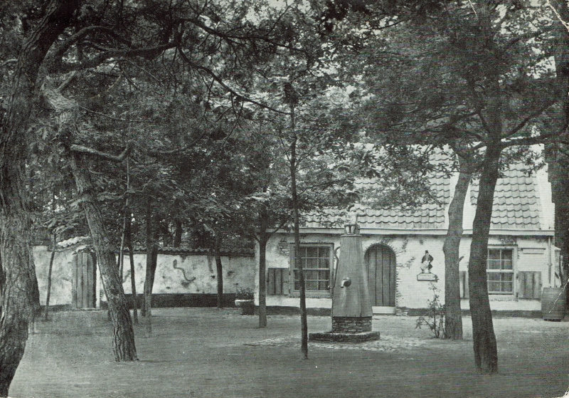 Bestand:Pieckplein-ansicht.jpg