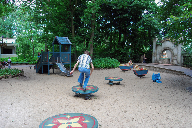 Bestand:Kindervreugd-stap-panelen-mei09.jpg