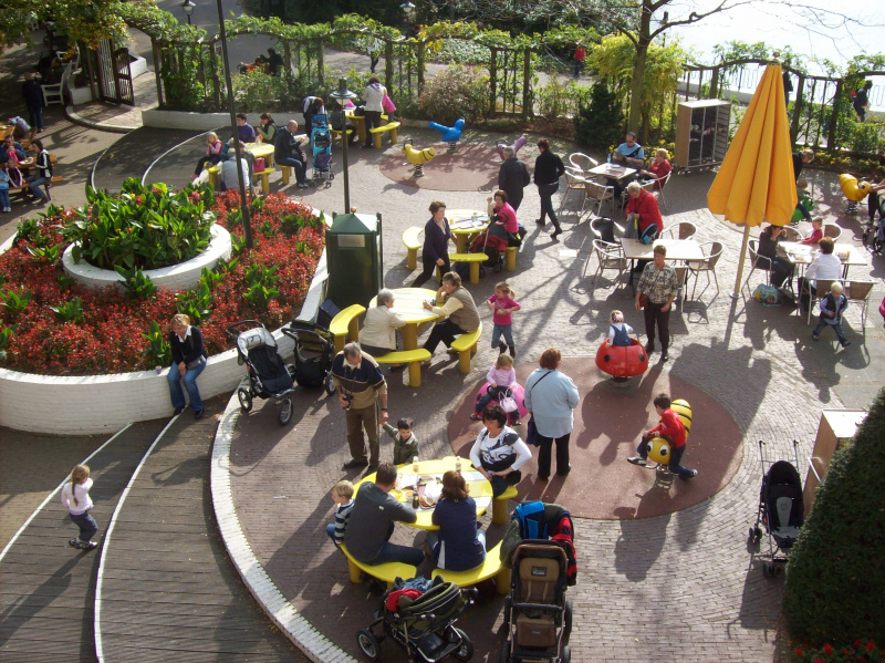 Bestand:Terraskleuterhof2008.jpg