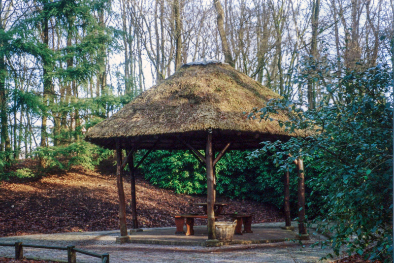 Bestand:Schuilhutdioramalaan.jpg