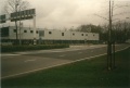 Bouw <a href="/lemma/Gildehuis" title="Gildehuis">Gildehuis</a> gezien vanaf <a href="/lemma/Europalaan" title="Europalaan">Europalaan</a> april 1997