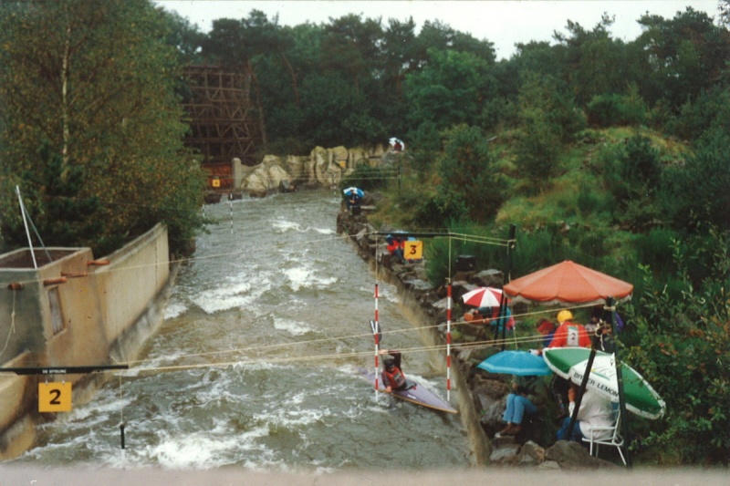 Bestand:Kanowedstrijd.jpg