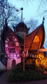 Het <a href="/lemma/Lonkhuys" title="Lonkhuys">Lonkhuys</a> bij avond in 2018. Bron: Archief Eftepedia via Maxim De Donder
