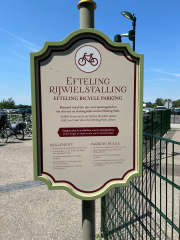 <a href="/lemma/Fietsenstalling" title="Fietsenstalling">Fietsenstalling</a> op P2, juni 2026