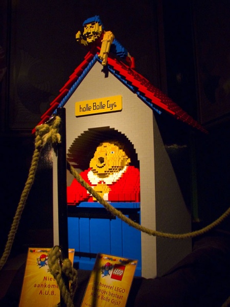 Bestand:Legogijs.jpg