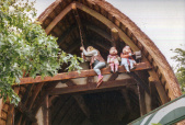 <a href="/lemma/Lektriek" class="mw-redirect" title="Lektriek">Lektriek</a> in <span class="redlink">1993</span>