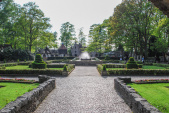 <a href="/lemma/Herautenplein" title="Herautenplein">Herautenplein</a>, april <a href="/lemma/2009" title="2009">2009</a>