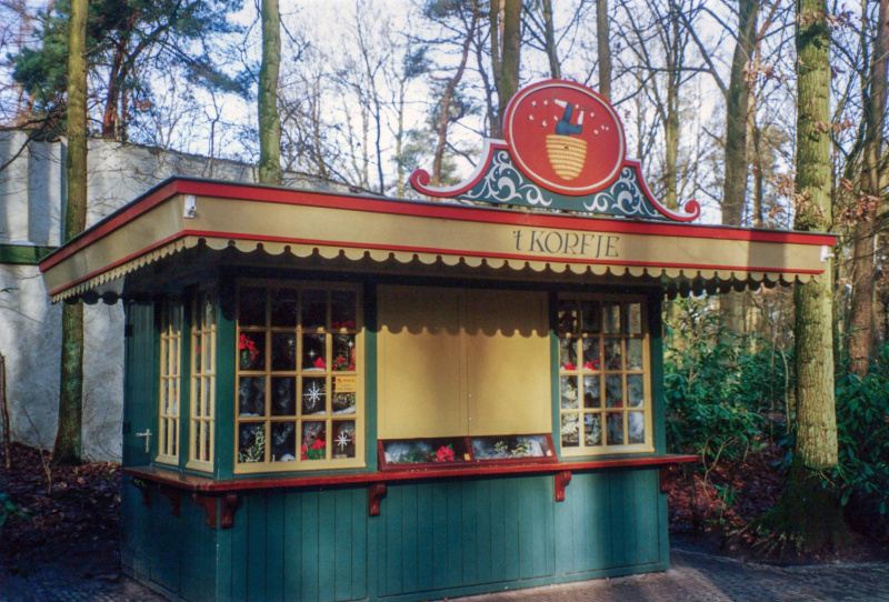 Bestand:Korfjegevelkruispunt1999WE.jpg